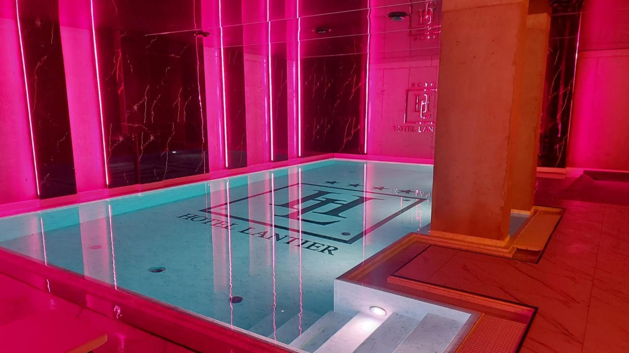 ביטום Hotel Lantier Wellness & Spa מראה חיצוני תמונה